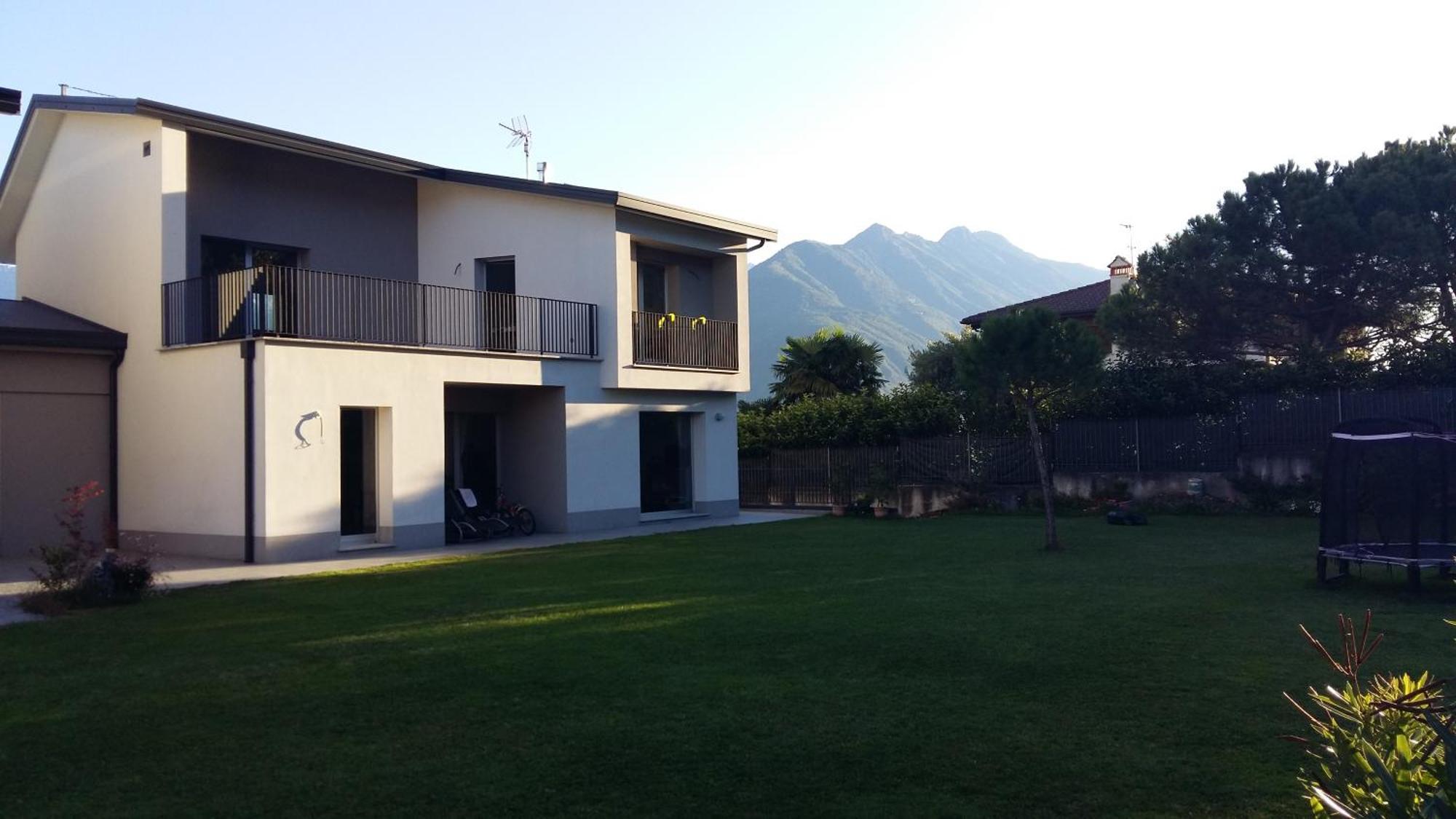 Villa White House Lucia à Colico Extérieur photo
